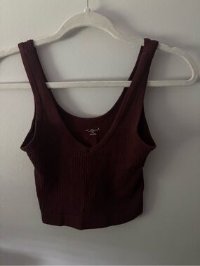 Urban Outfitters Ribbed V-Neck Crop Tank - Wine